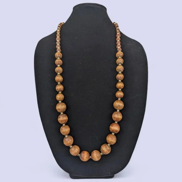 (2/$20) Vintage Wooden Beaded Necklace - Picture 1 of 6